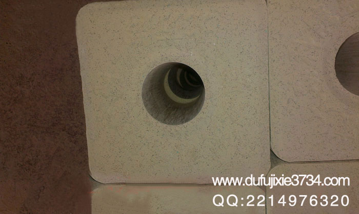 �½���ɽ���}���K�C